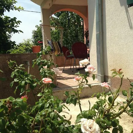 Apartment Dita Kastela Exterior photo